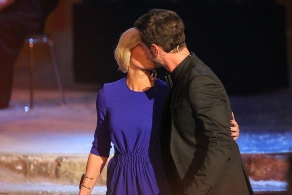 Beim Fest der Besten im Januar 2016 gab es zur Freude der Zuschauer wieder ein Küsschen von Helene für ihren Flori. Helene Fischer Florian Silbereisen Traumpaar