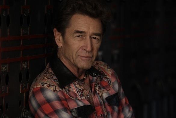 Peter Maffay hat nicht nur ein Herz für KInder. Peter Maffay