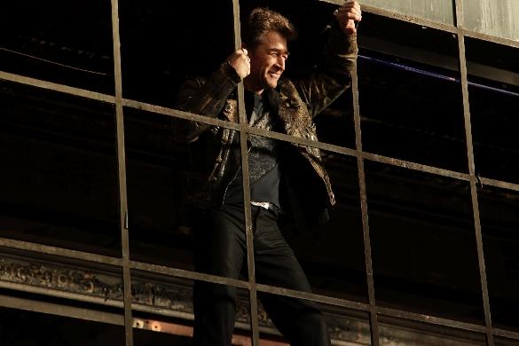 Früher hantierte er mit explosiven Chemikalien, heute sind Peter Maffays Konzerte höchst explosiv! Peter Maffay