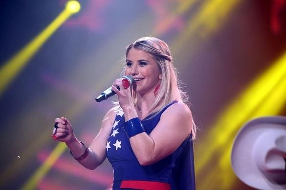 Beatrice Egli überzeugt bei DSDS mit ihrer konsequenten Präsentation von Schlagermusik! Beatrice Egli DSDS
