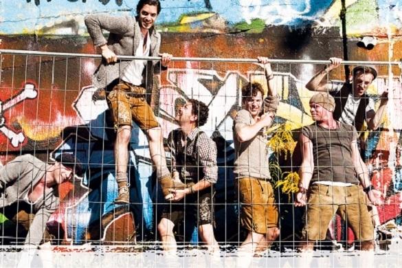 voxxclub: Mit der Band ist immer was los! Die Jungs sorgen einfach überall für ordentlich Stimmung! voxxclub