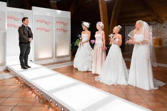 Auch zwei Schlagersängerinnen sind mit dabei Zimmermann und Bach Promi Shopping Queen