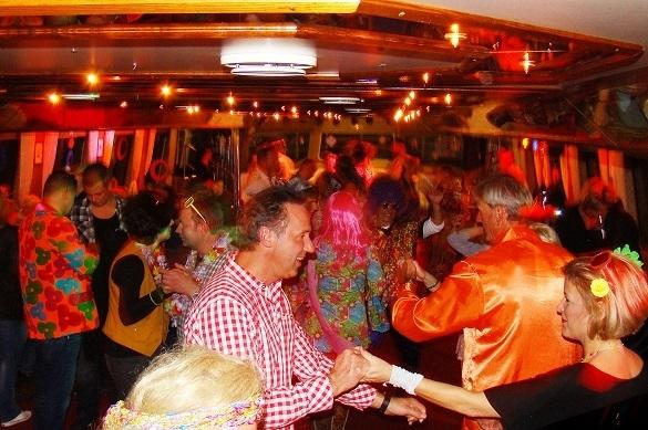 Für die Schlagermove Bootparty in Rostock gibt es Tickets zu gewinnen Schlagermove Bootparty Rostock