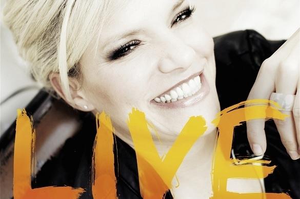 Sie ist frech und sexy - und singen kann sie auch noch. Ina Müller begeistert uns live! Ina Müller Live Tour 2013