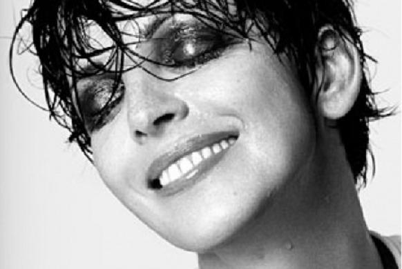 Nena hat gut lachen, ihre Nena Tour 2012 und auch die Auftritte bei "The Voice" waren ein voller Erfolg! Nena 2012
