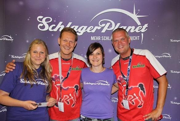 Die Jungs machen wirklich Party. Auch bei der „Schlagernacht auf Schalke“ rockten sie die Bühne! Mallorca Cowboys