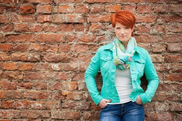 Ihr Leben ist die Musik und den Schlüssel zum Glück kann sie ihr erfüllen, so singt Sandy Rose in ihrem Titel „Mein Leben ist die Musik“ Sandy Rose