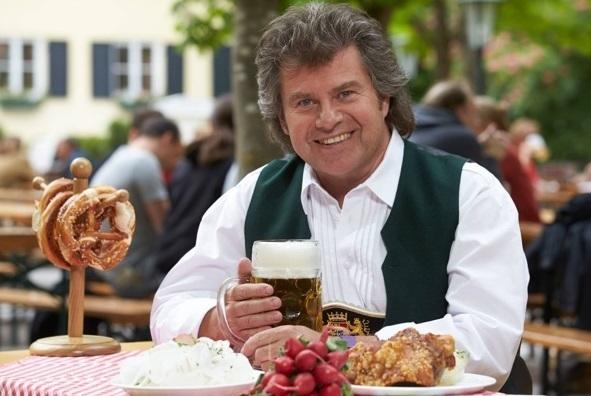 Der Andy Borg is a ganz a Fescher! Oktoberfest Lederhose