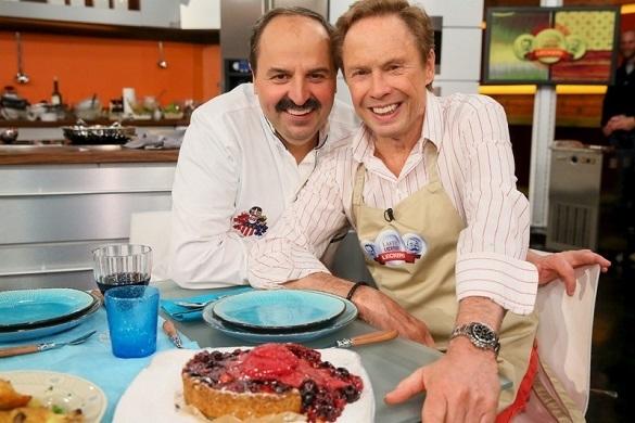 Er beweist heute seine Kochkünste - Peter Kraus! Peter Kraus Lafer Lichter Lecker