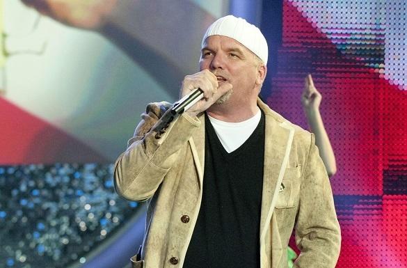 DJ Ötzi ist einer der erfolgreichsten Sänger des neuen Jahrtausends. In der Show wird er live performen. DJ Ötzi