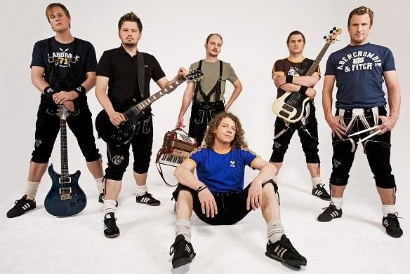 Die sechs jungen Burschen aus der Oberpfalz rocken live so richtig! Troglauer Buam Termine