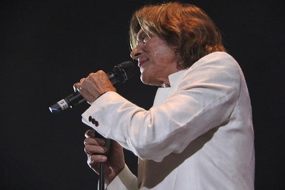Auf der Bühne zu stehen und zu zeigen was er kann, das ist das Größte für Jürgen Drews. Zum Glück ist er kein Arzt geworden! Jürgen Drews TV
