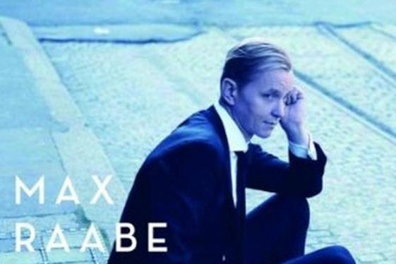 Max Raabe ist ein Meister zarter Klänge. Max Raabe Schlaflied