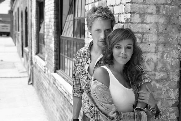 Sind sie nicht ein hübsches Paar? Lukas Perman und Marjan Shaki gehen privat, wie auch berufliche gemeinsame Wege. Marjan und Lukas Geburtstag