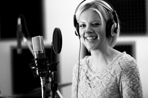 Die 19-jährige Louiza Moorbeck hat große Vorbilder wie Beatrice Egli und Helene Fischer. Louiza Moorbeck DSDS 2013