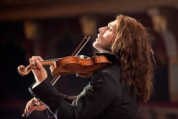 David Garrett Live sollte man sich nicht entgehen lassen, denn seine Konzerte sind ein unvergessliches Erlebnis. David Garrett 2014