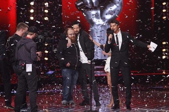 The Voice of Germany-Gewinner Andreas Kümmert mit seinem Mentor Max Herre. Andreas Kümmert Tour