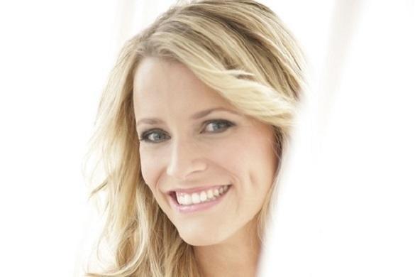 Alle zwei Wochen spricht Sonja Weissensteiner über Gott und die Welt auf SchlagerPlanet.com! Sonja Weissensteiner Kolumne