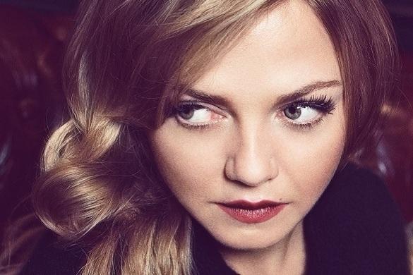 Alle Alben von Annett Louisan schafften es in die Top drei der Album-Charts. Annett Louisan Album