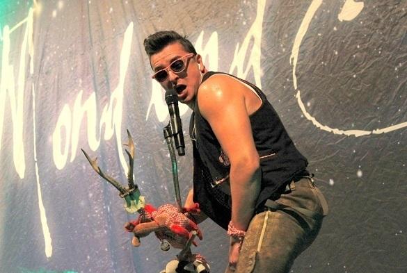 Andreas Gabalier ist in der Kategorie Bester Live Act nominert - hier ist er bei einem Auftritt in Berlin auf der Bühne. Andreas Gabalier 2014