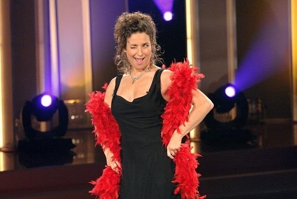 Isabel Varell beweist jede Menge Sinn für Humor. Musik und Spaß
