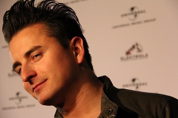 Andreas Gabalier hat nicht nur Charme, er hat auch großes Talent und das wurde jetzt mit Platin belohnt. Andreas Gabalier