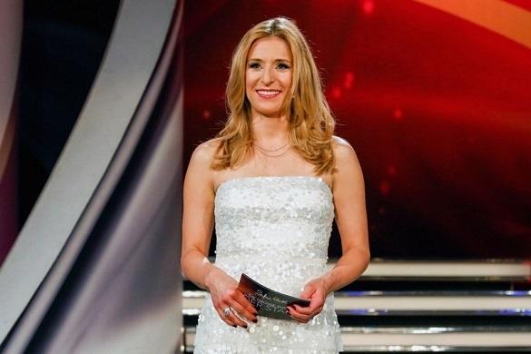Schaut sie nicht gut aus? Mit ihren jungen 34 Jahren hat sie nun ihre eigene Show im MDR! Stefanie Hertel Show