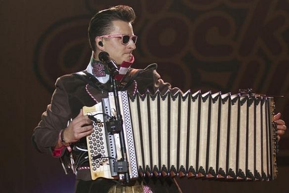 Andreas Gabalier singt die österreichische Nationalhymne am Sonntag in seiner Weise. Andreas Gabalier
