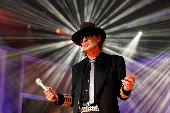 2015 wird Udo Lindenberg Stadien in Hannover, Berlin und Frankfurt rocken. Udo Lindenberg Stadiontour 2015