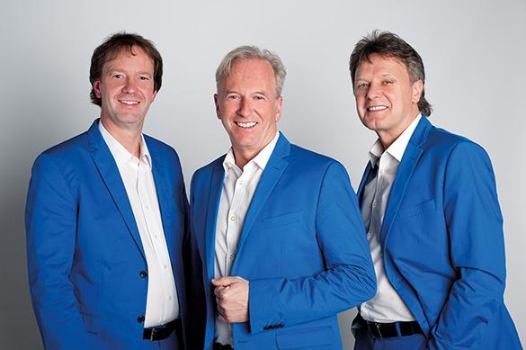 Sie sind eines der erfolgreichsten schweizer Schlager-Trios und ihre neue Platte Küsse wie Feuer bestätigt diesen Erfolg. Calimeros Küsse wie Feuer Charts