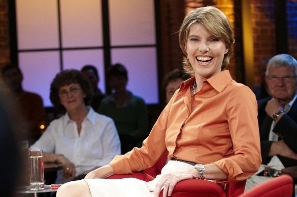 Im „Kölner Treff“ erwarten Bettina Böttinger heute Abend wieder tolle Gäste, die spannende Geschichten auf Lager haben. Einschalten lohnt sich! Bettina Böttinger Kölner Treff
