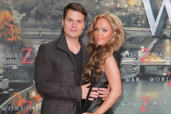 Kim Gloss und Rocco Stark waren bis 2013 ein Paar. Mittlerweile gehen sie getrennte Wege - oder etwa doch nicht? Kim Gloss Liebesgerüchte
