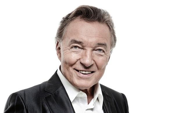 Karel Gott äußerte sich nun in einem Interview zum Thema Schlager. Karel Gott Schlager