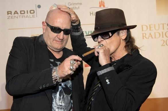 Eddy Kante und Udo Lindenberg gehen nun getrennte Wege. Udo Lindenberg Bodyguard Eddy Kante