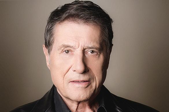 Udo Jürgens feiert 2014 seinen 80. Geburtstag. Zum alten Eisen möchte er trotzdem noch nicht gehören. Udo Jürgens aktuell