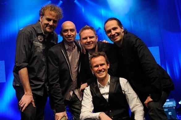 Sichert Euch schnell Konzertkarten für die fünf Bandmitglieder! Wise Guys Tour 2015