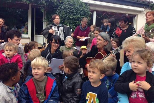 Den Kindern in der Kita Hand in Hand hatte vor allem das Lied die Wanze gefallen. Nena singt in Kindergärten