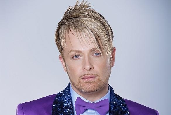 Ross Antony ist momentan nicht ganz so gut gelaunt wie man ihn sonst kennt: sein Vater ist schwer krank. Ross Antony Vater
