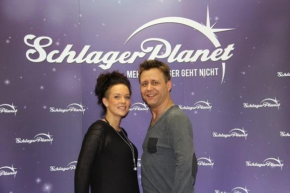 Stereo Herz zu Besuch bei SchlagerPlanet. Das Duo sprach exklusiv über Karrierepläne und das Phänomen Crowdfunding. Stereo Herz Interview