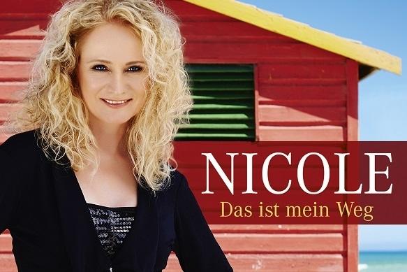 Gestern fand die große DVD-Premiere zu Nicoles Album „Das ist mein Weg“ statt. Ein voller Erfolg! Nicole DVD-Premiere