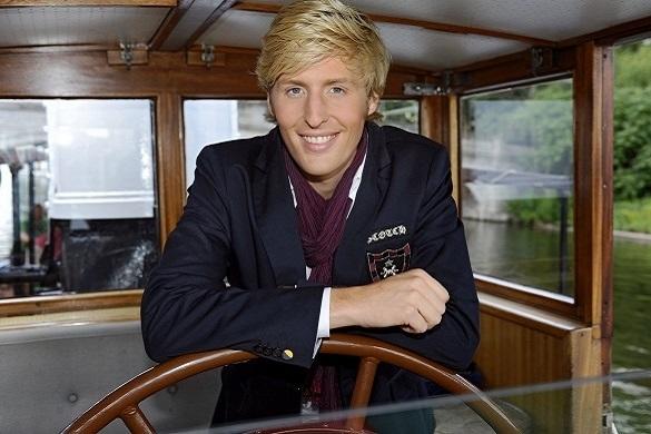 Maxi Arland wurde selbst als Kinderstar entdeckt. Nun möchte er für Schlager-Nachwuchs sorgen. Maxi Arland Casting Newcomer