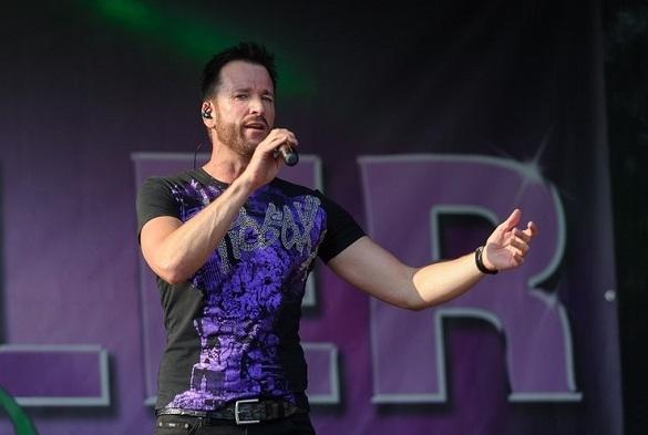 Michael Wendler hatte bei seinem Konzert in Berlin viele Überraschungsgäste mit dabei. Michael Wendler Konzert Berlin