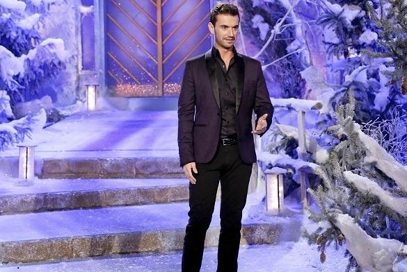 In knapp zwei Wochen ist schon wieder Weihnachten. Weihnachtsmärkte, Schlittschuh laufen und Plätzchen versüßen die Zeit bis zum Heiligen Abend. Florian Silbereisen Adventsfest TV
