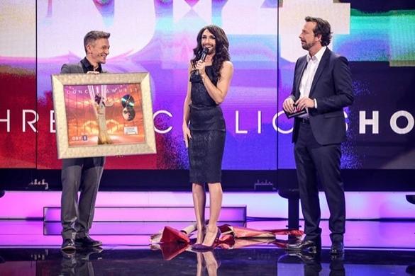 Morgen ist im ORF die Übergabe der Platinauszeichnung an Conchita Wurst zu sehen. Conchita Wurst Platin „Rise like a Phoenix“