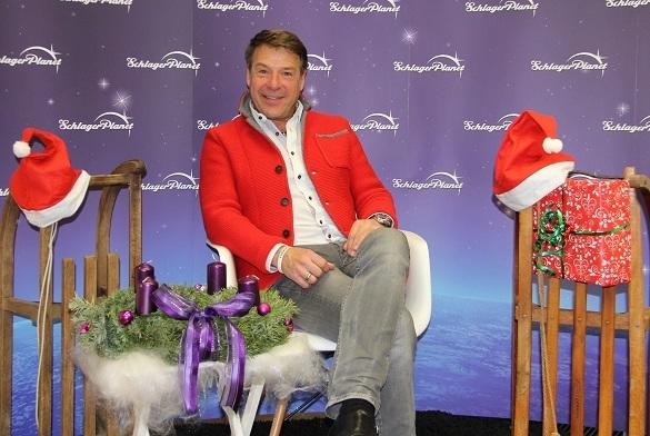 Patrick Lindner verbringt den Weihnachtsabend am liebsten Zuhause mit seiner Familie. Patrick Lindner Weihnachten 2014