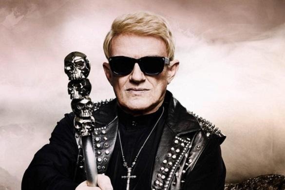 Es war ein bewegtes Jahr für Heino, der heute seinen 76. Geburtstag feiert. Heino Geburtstag