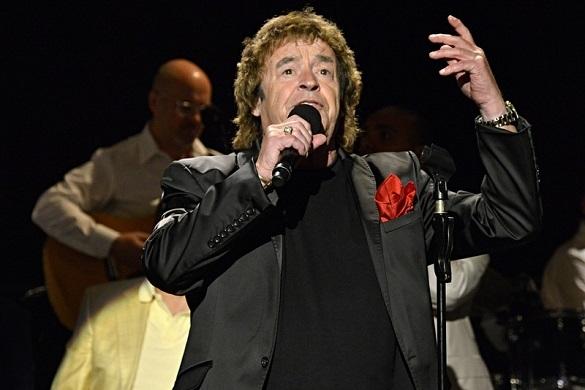 Seine Lieder sind seit Jahren schon große Hits: Tony Marshall. Tony Marshall Lieder