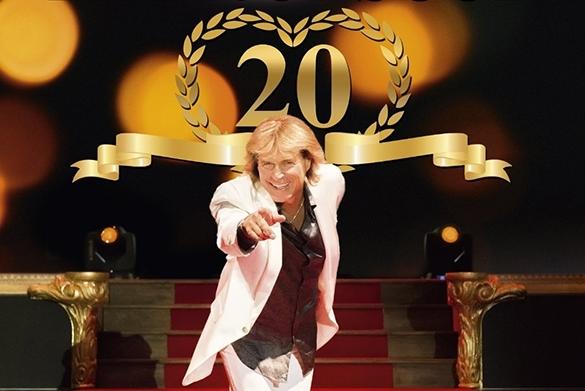 Nachdem er bereits in Dänemark den ersten Platz der DVD-Charts erklomm, ergattert Hansi Hinterseer nun auch eine Goldene Schallplatte für seine Live-DVD. Hansi Hinterseer „Das Beste zum Jubiläum – Live“ Gold
