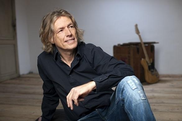 Jogl Brunner hat wieder Lust auf Musik. Mit Solo-Album will er 2015 die Bühnen erobern. Jogl Brunner neues Album