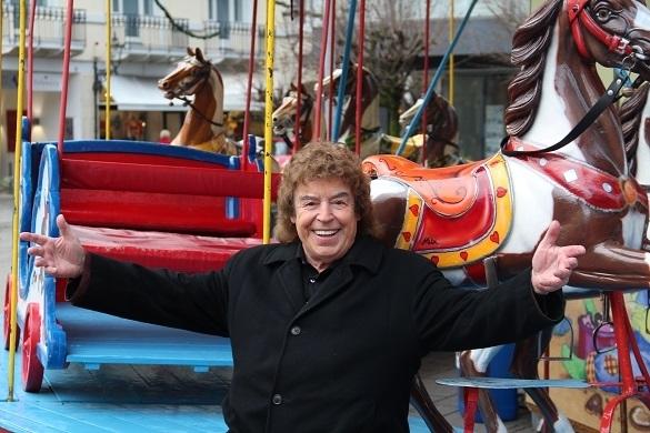 Heute feiert Tony Marshall seinen 79. Geburtstag. Tony Marshall Geburtstag